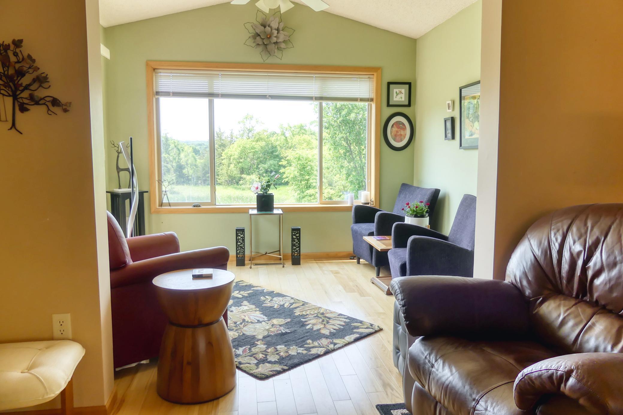 735 Highview Court