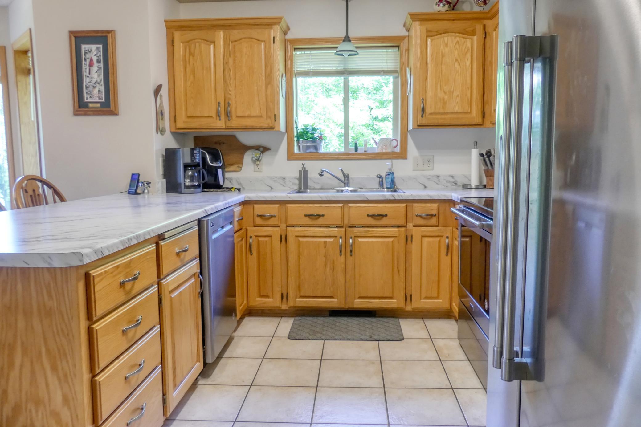 735 Highview Court
