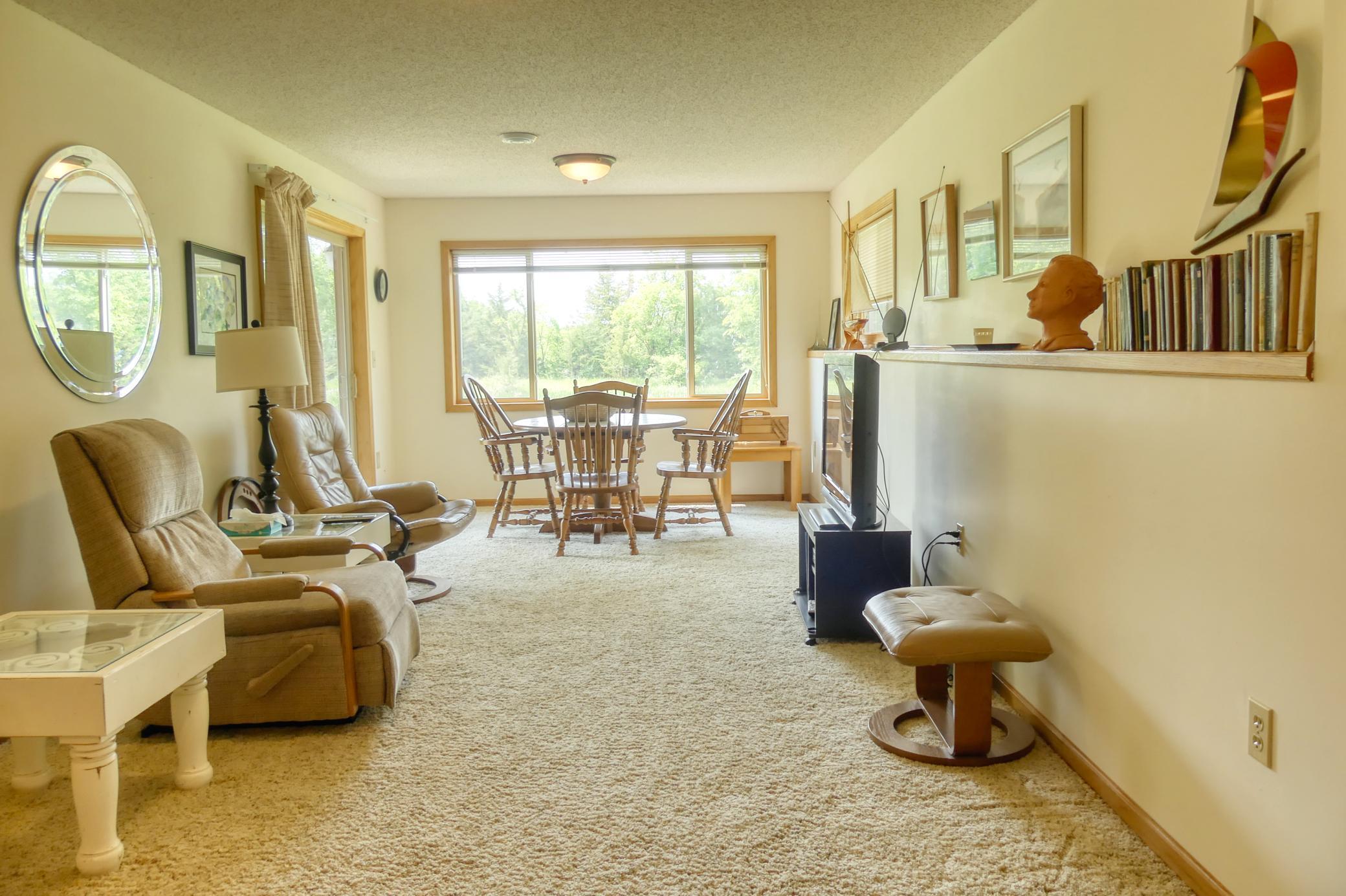 735 Highview Court