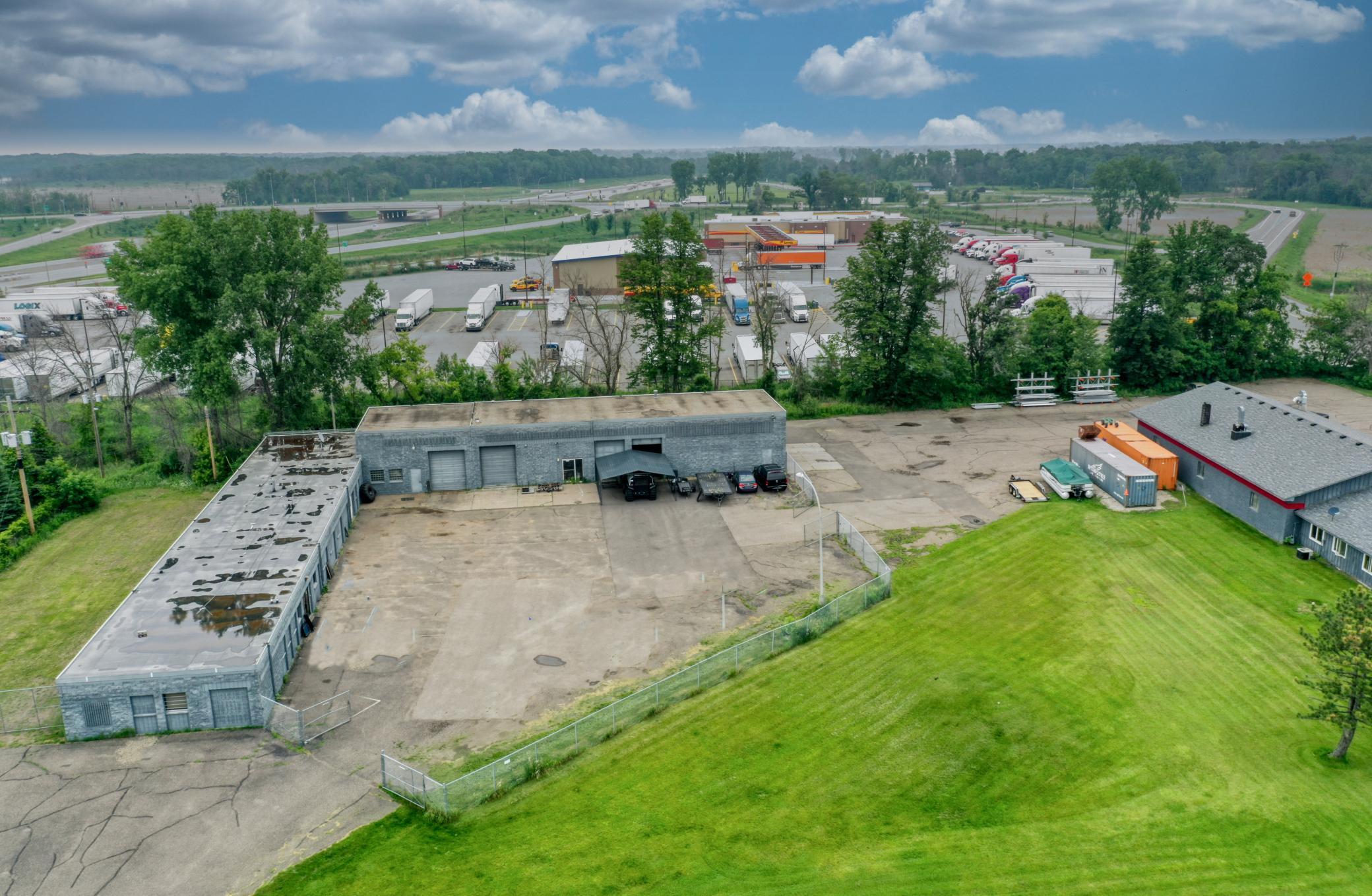 9651 152nd Avenue NE Unit: 2