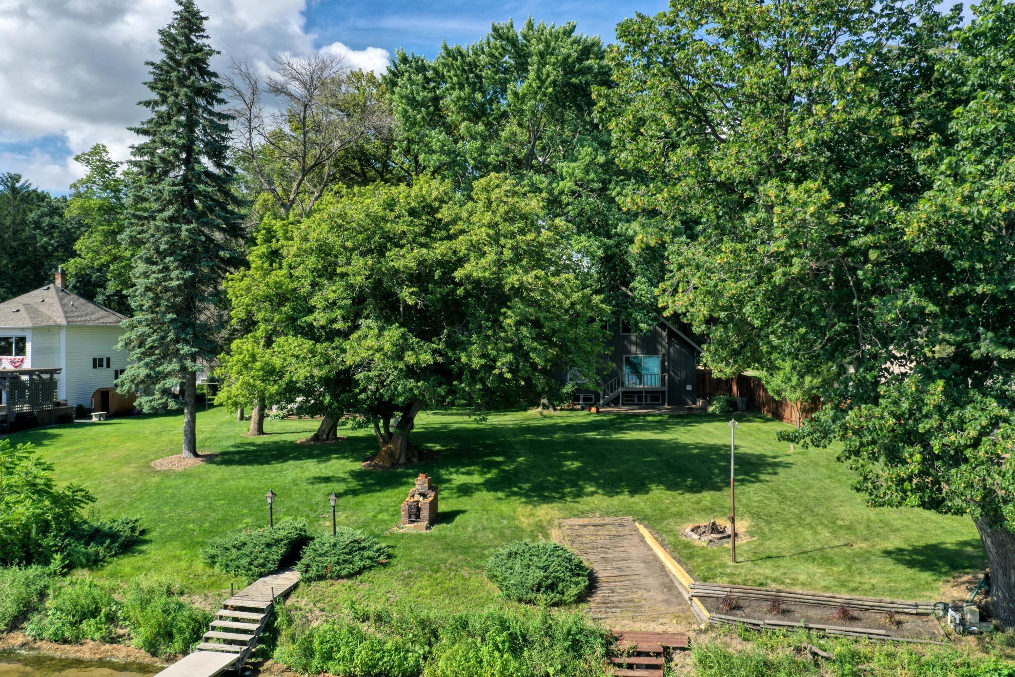 7271 N Shore Trail