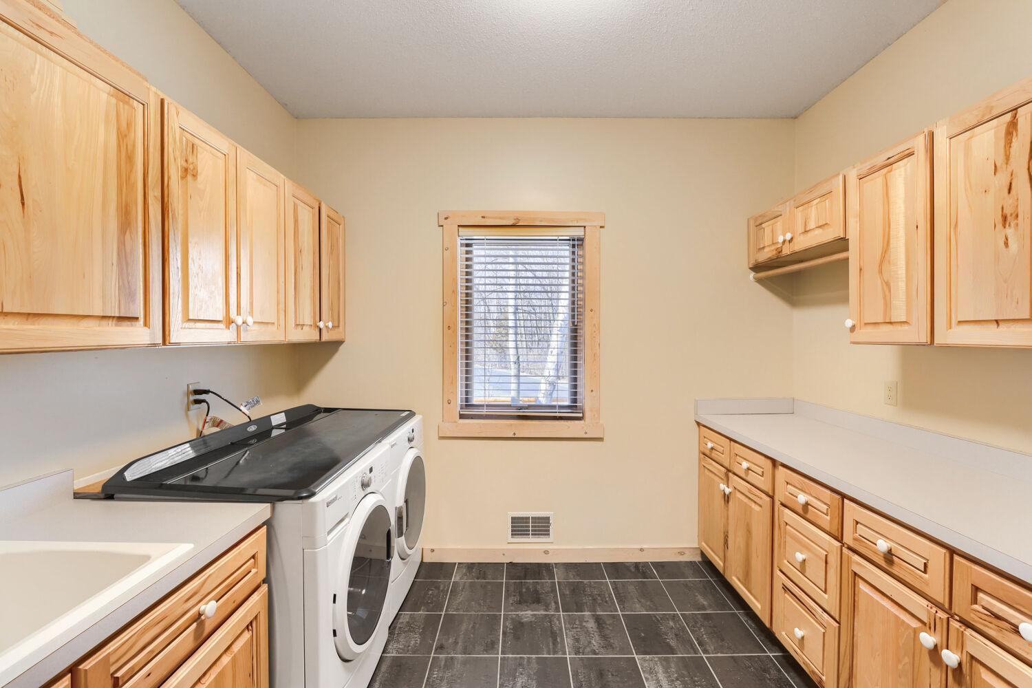 25493 W Comfort Drive