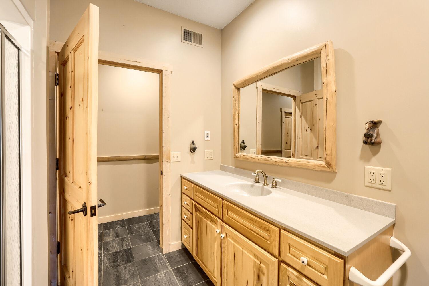 25493 W Comfort Drive