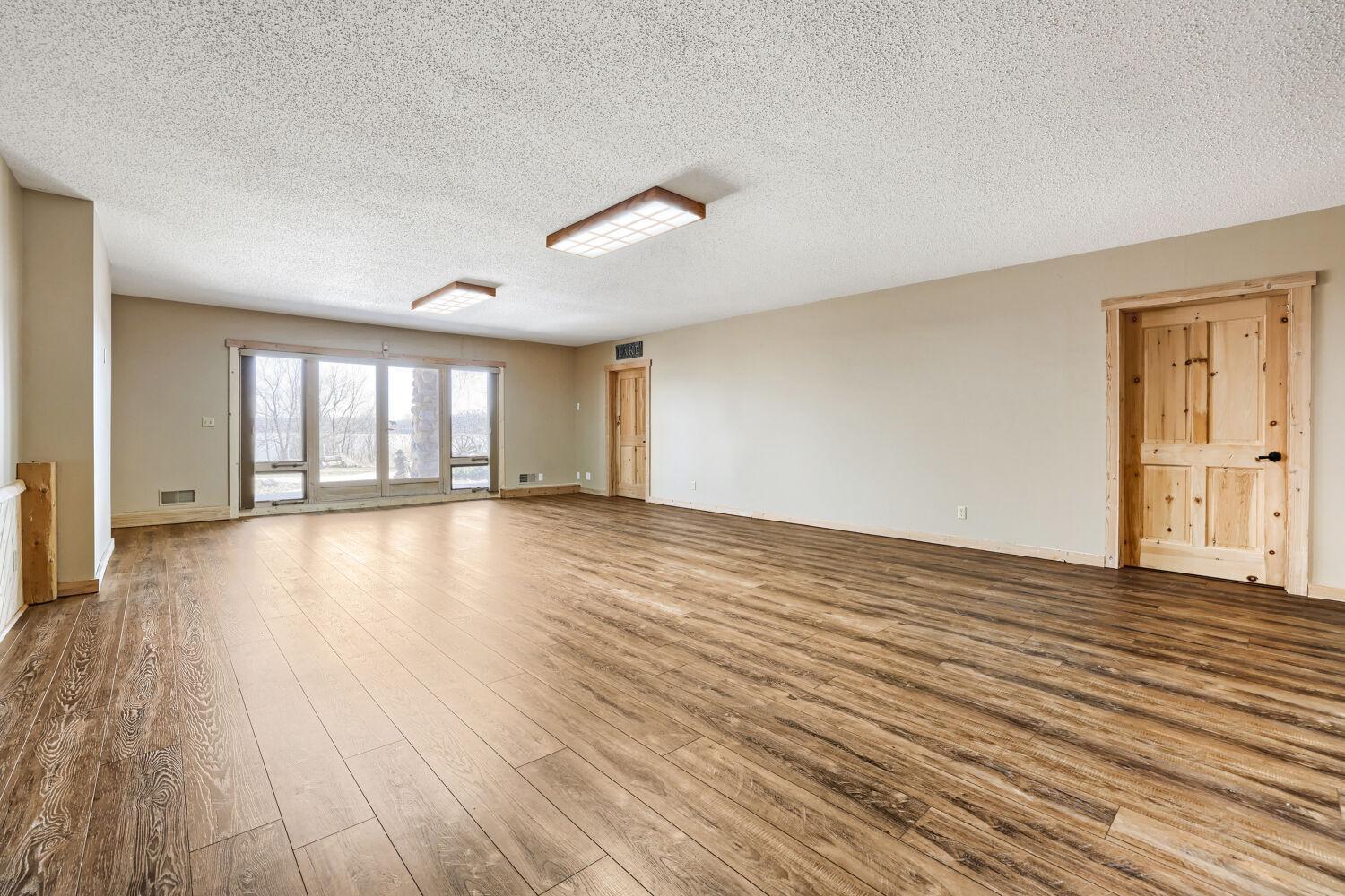 25493 W Comfort Drive