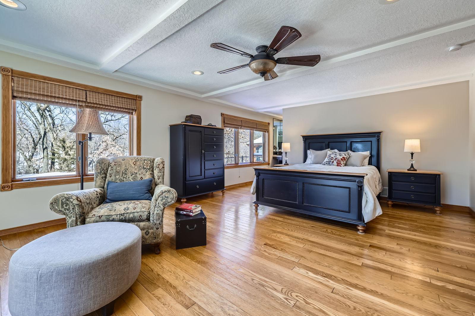 10740 230th Street N