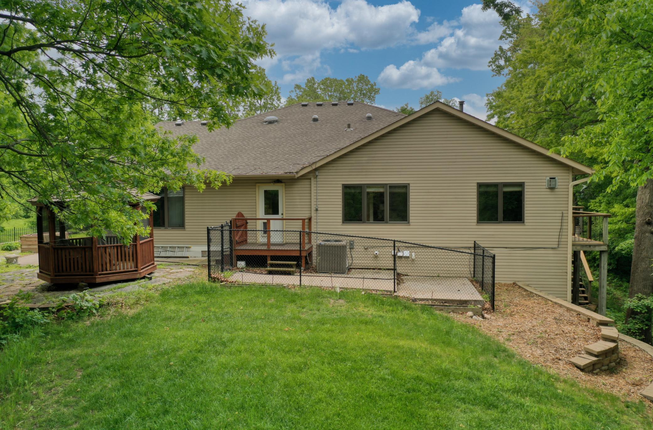 10740 230th Street N