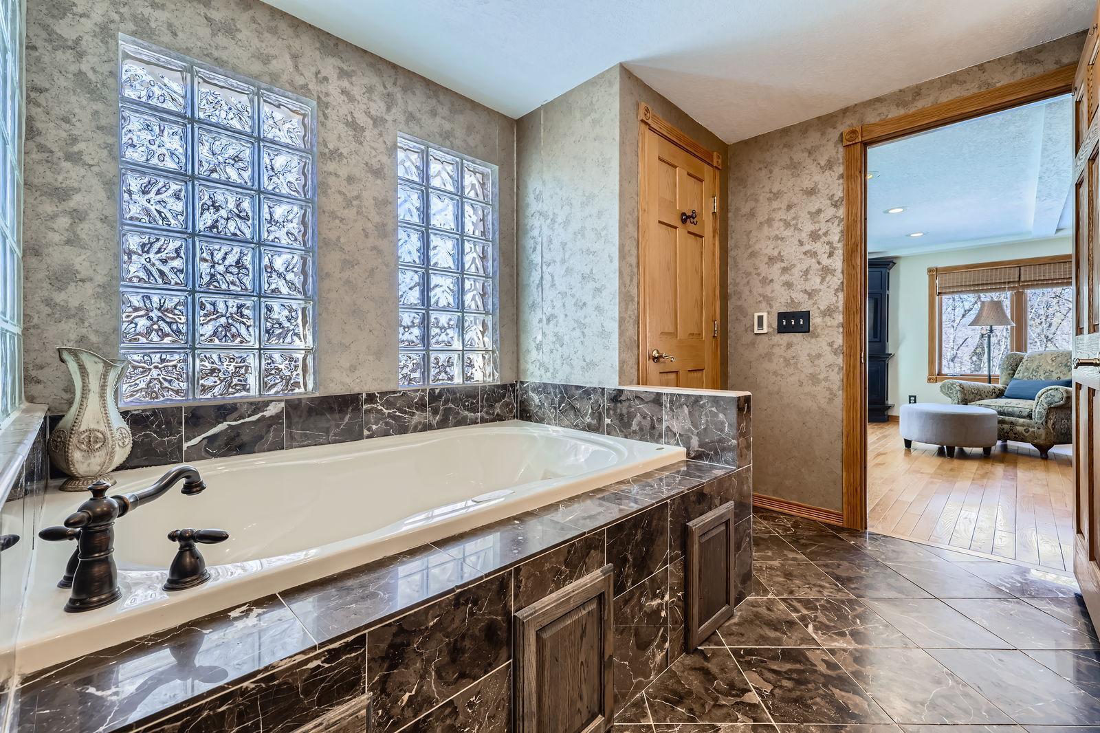 10740 230th Street N