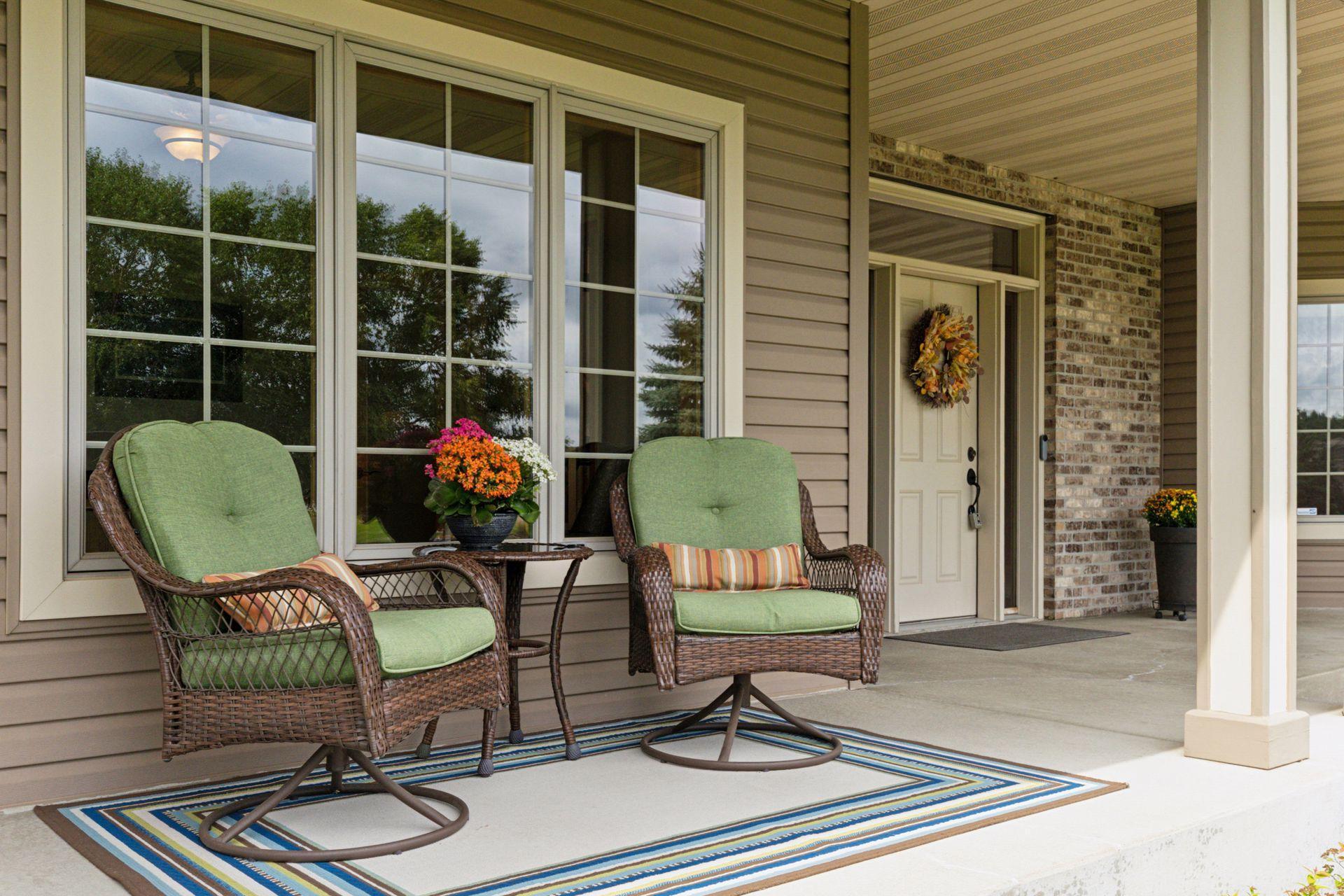 25124 Firefly Avenue