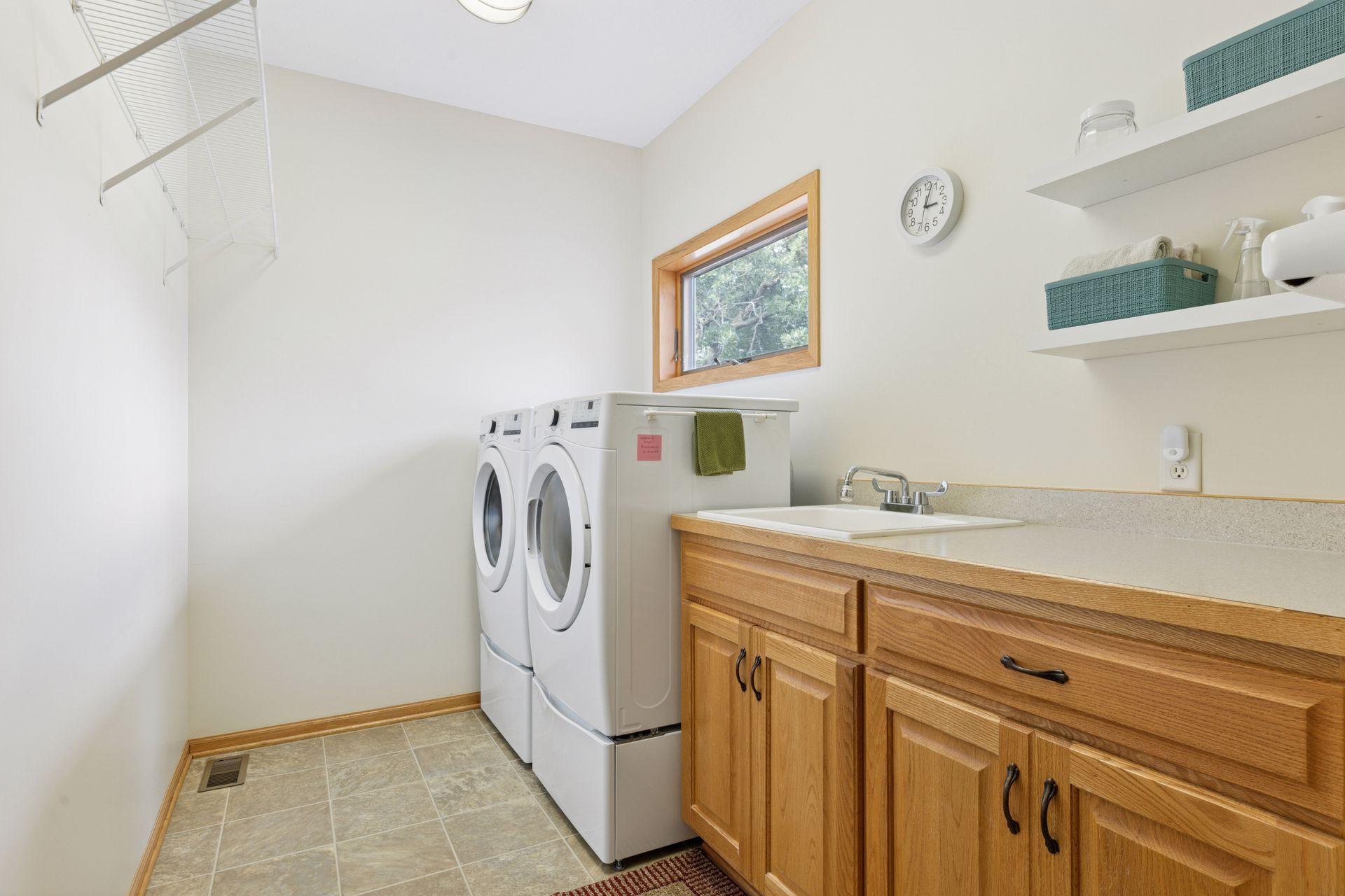 25124 Firefly Avenue