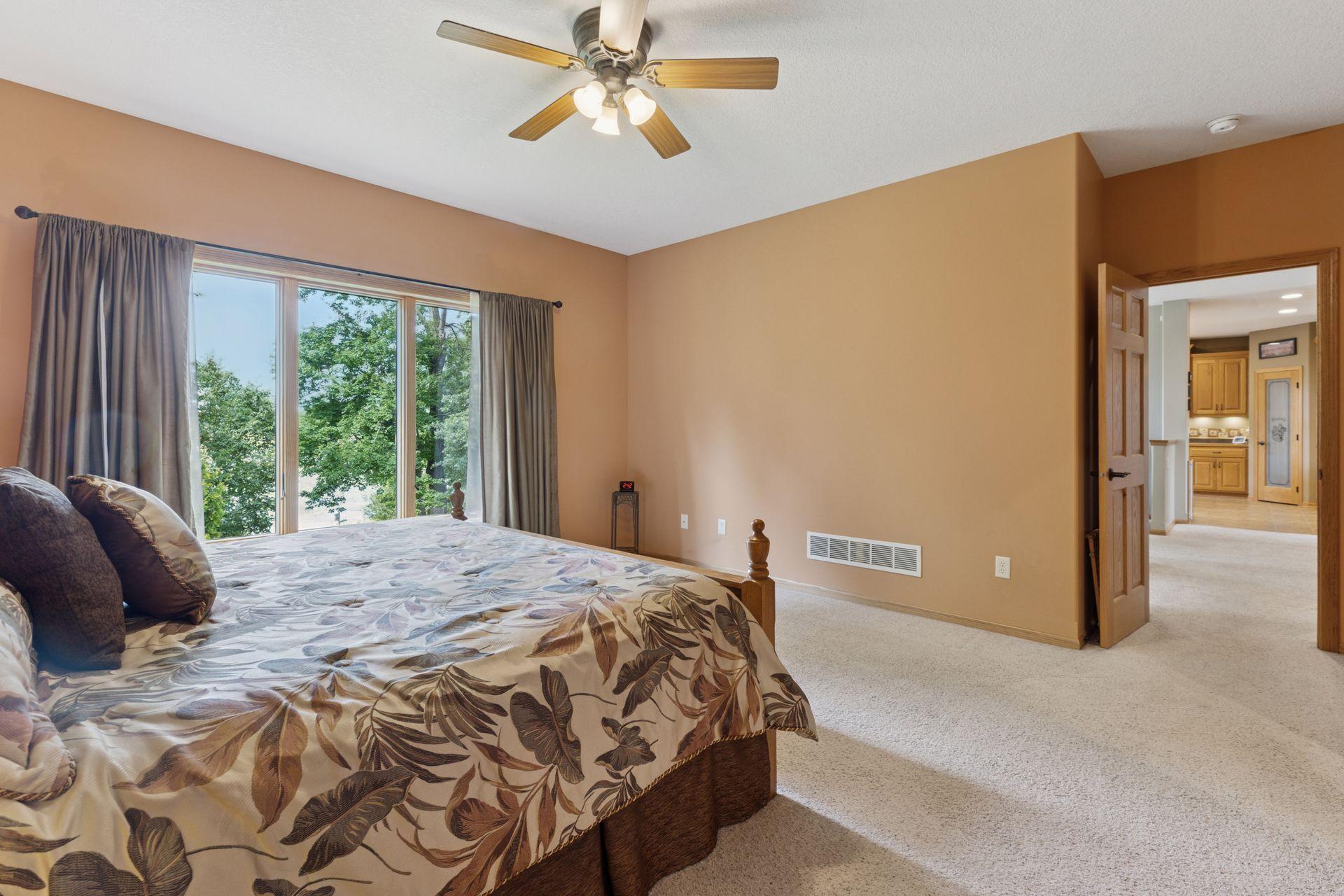 25124 Firefly Avenue