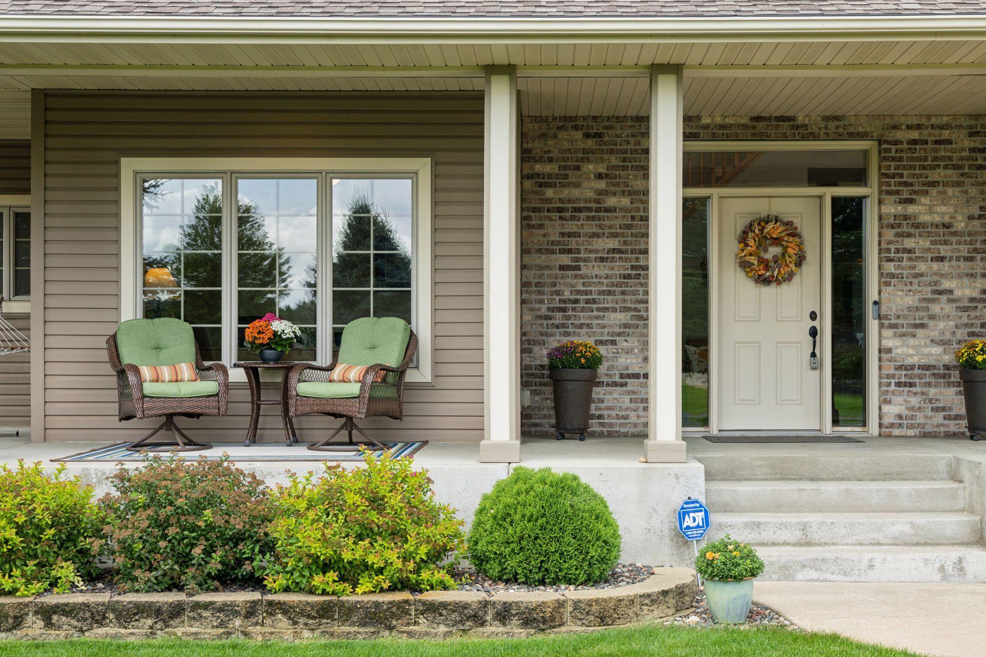 25124 Firefly Avenue