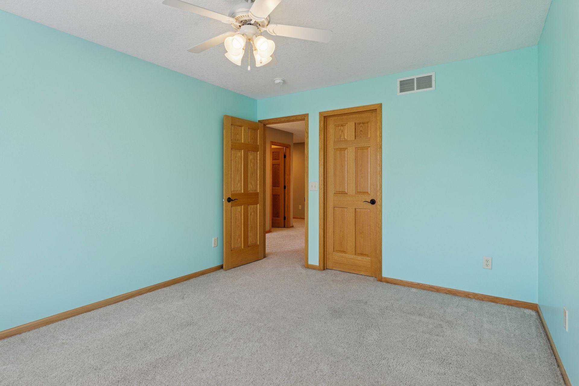 25124 Firefly Avenue