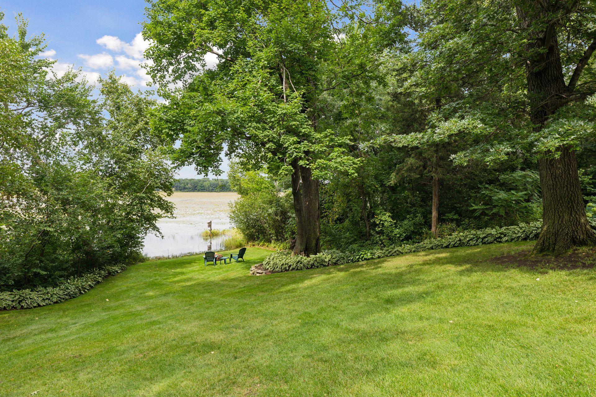 25124 Firefly Avenue