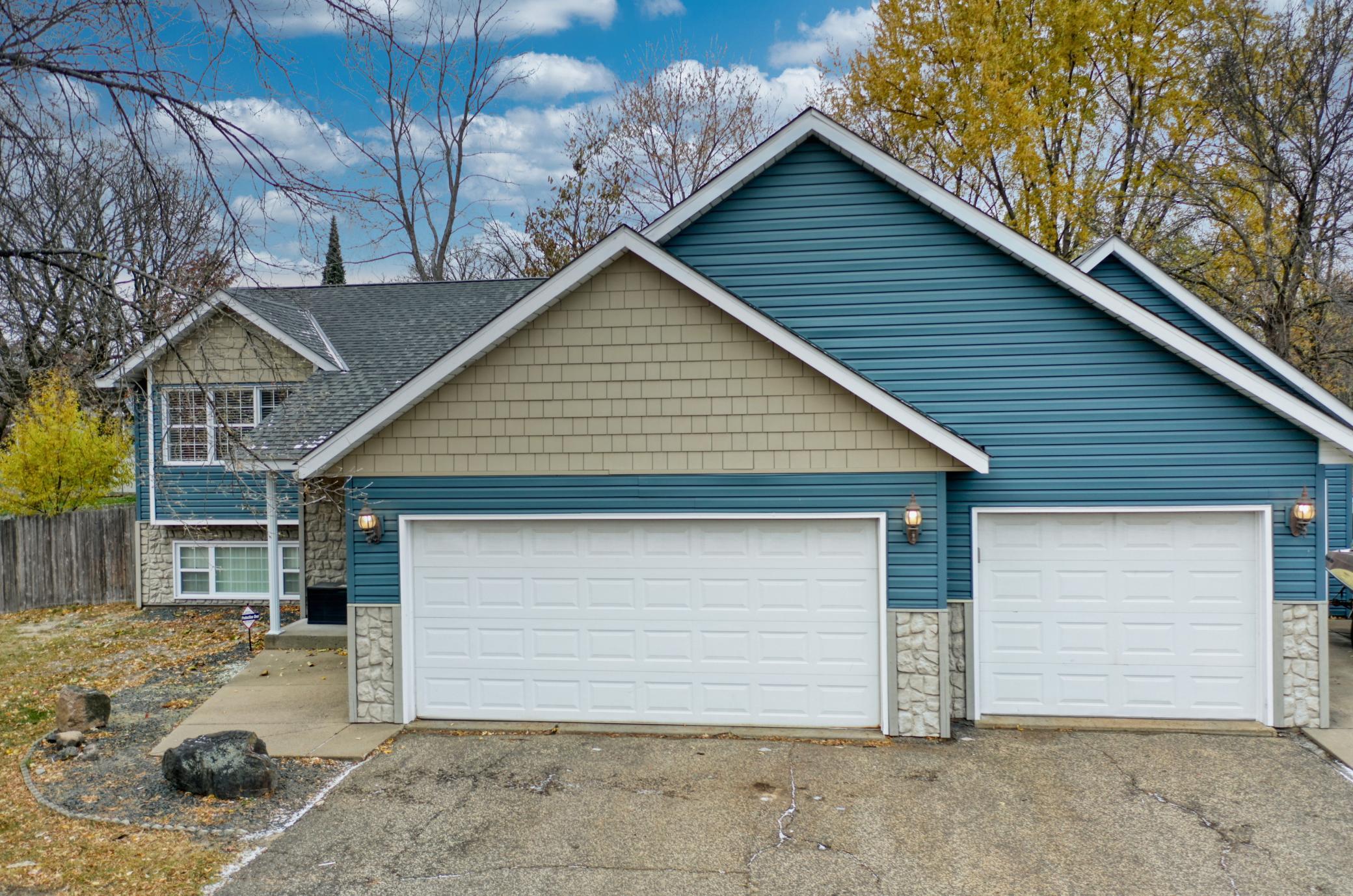 13416 Swallow Street NW