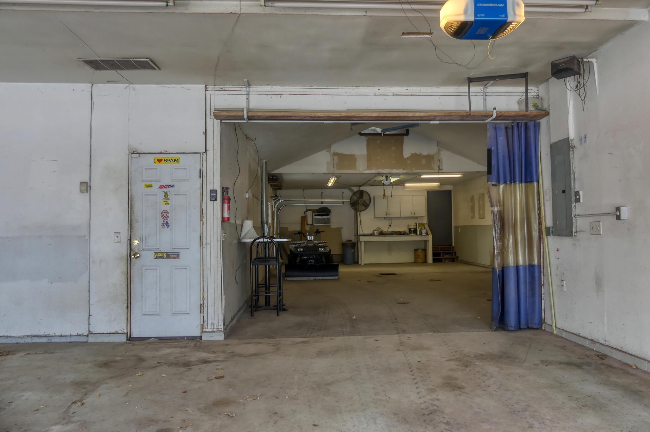 13416 Swallow Street NW