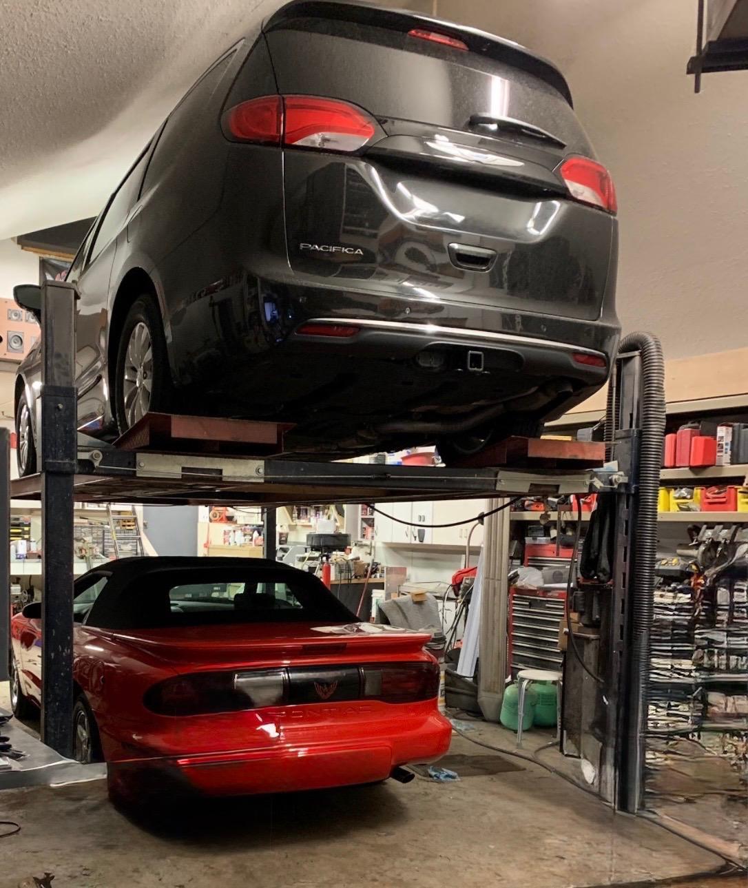 13416 Swallow Street NW