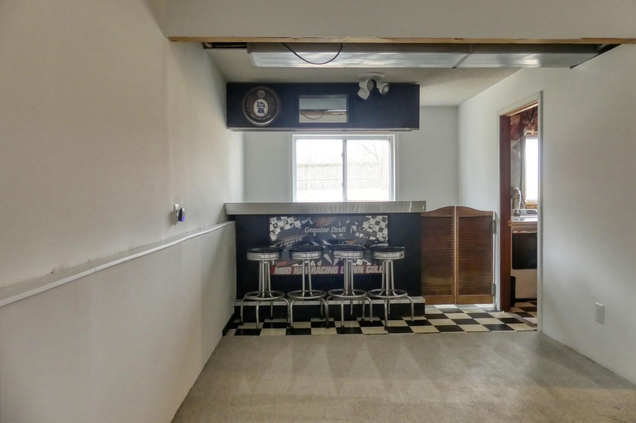 13416 Swallow Street NW