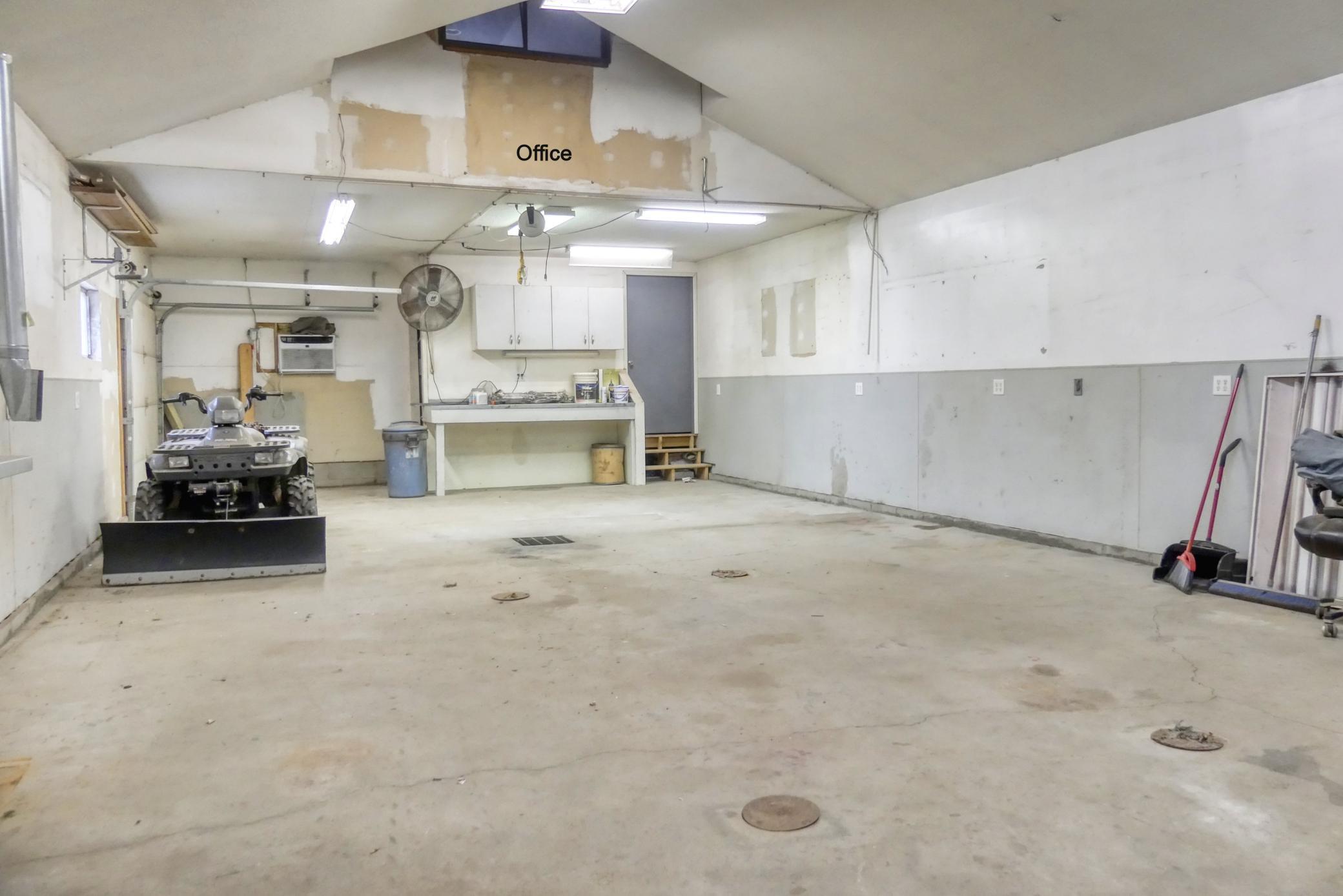 13416 Swallow Street NW