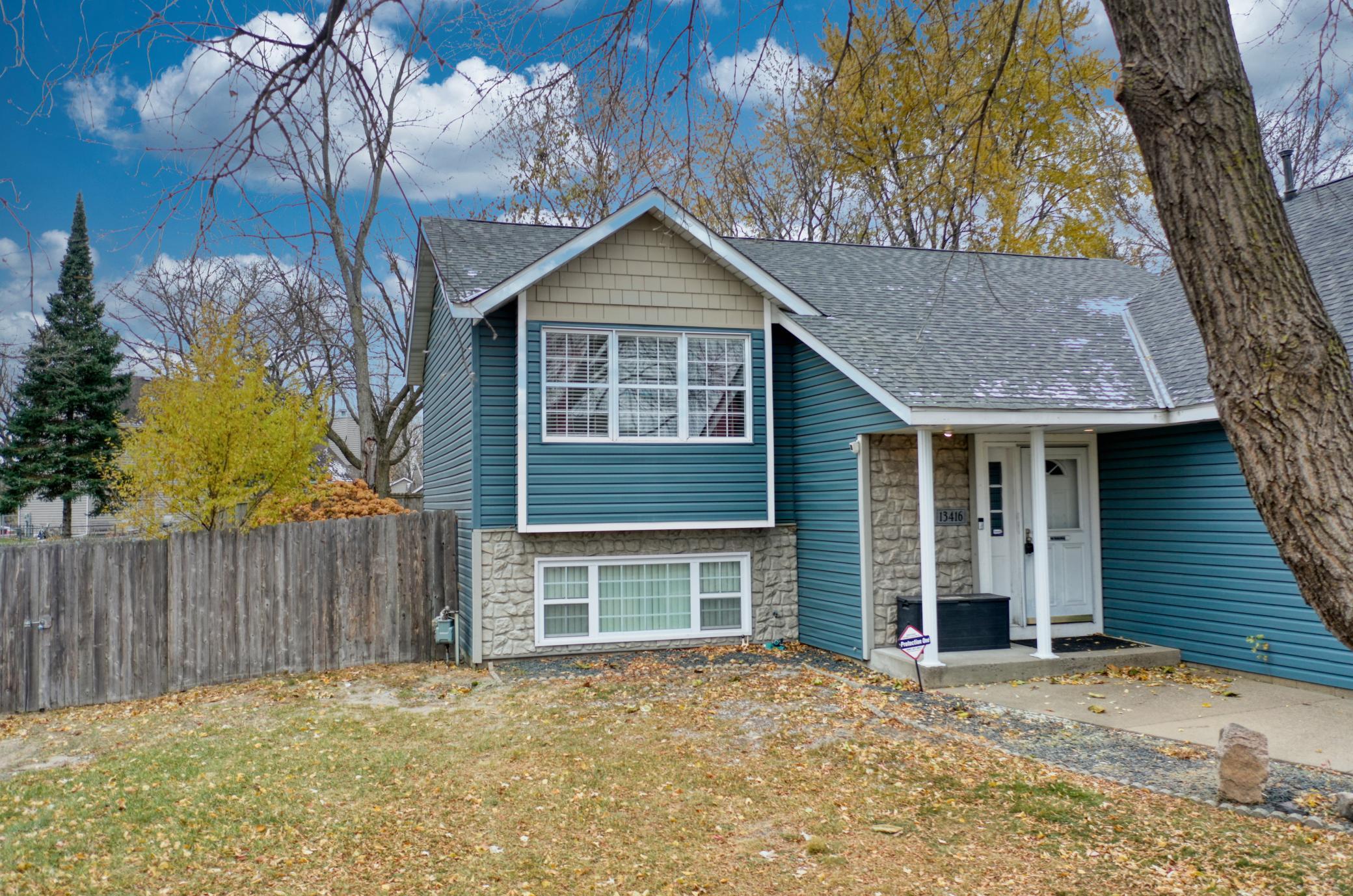 13416 Swallow Street NW