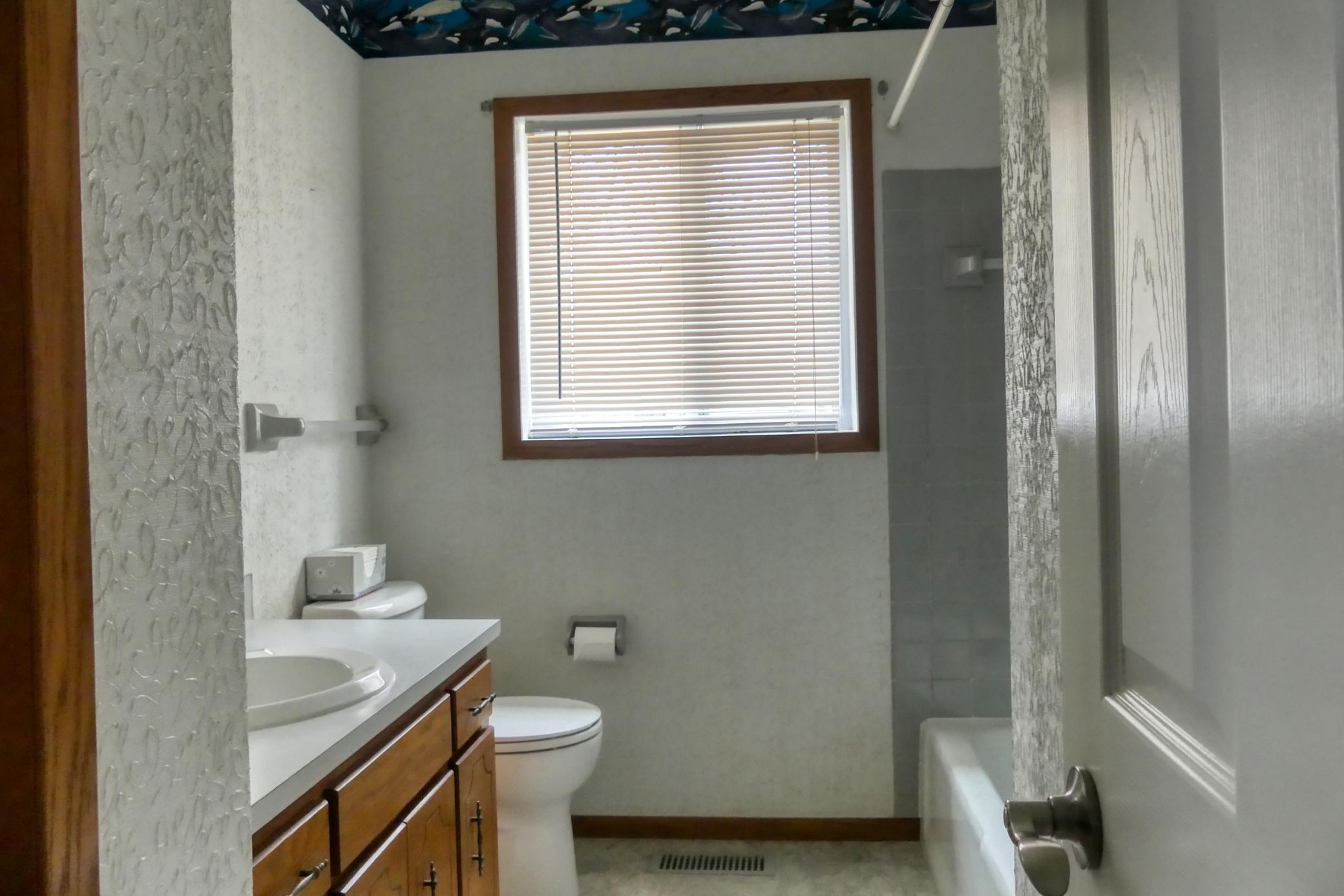 13416 Swallow Street NW