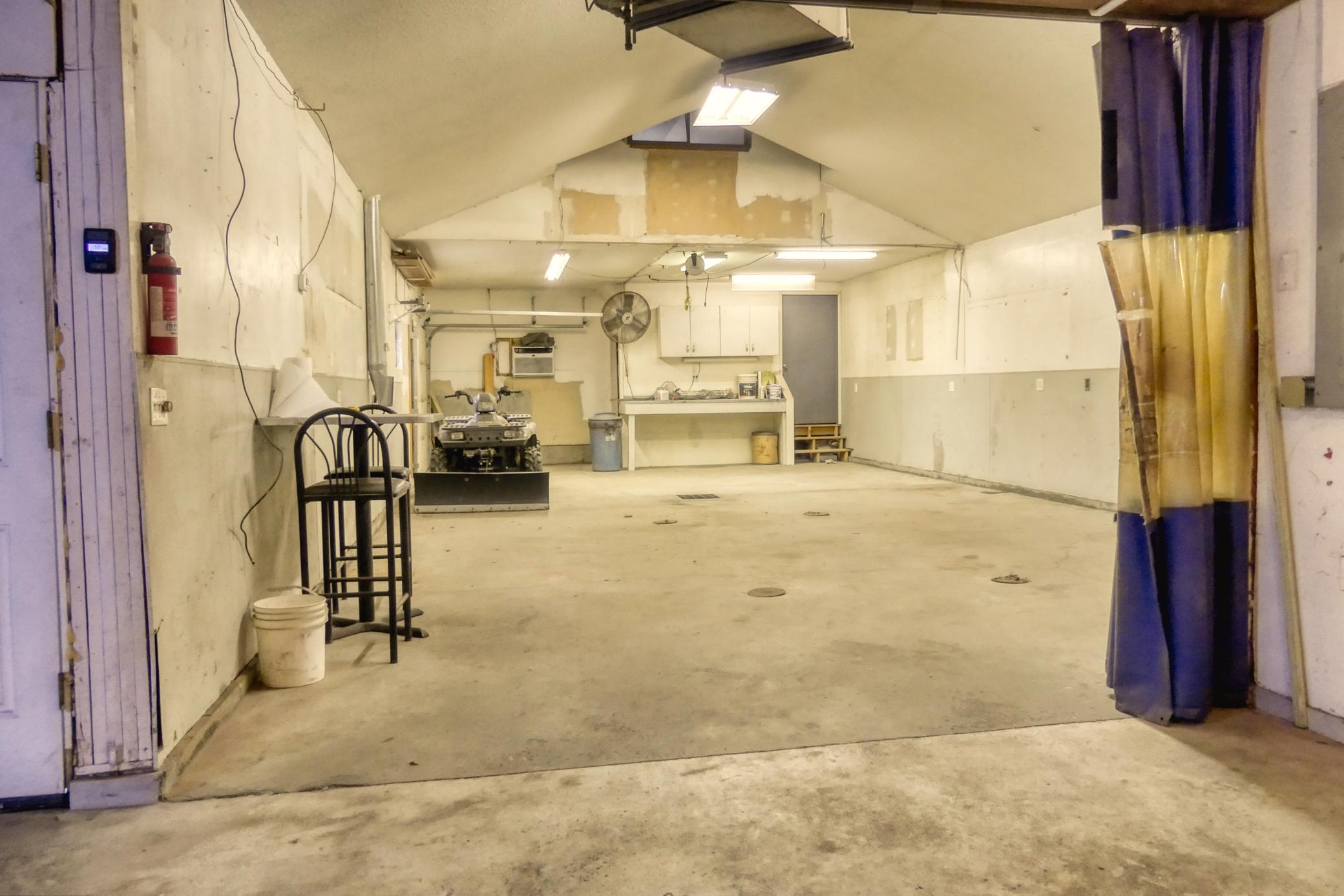 13416 Swallow Street NW