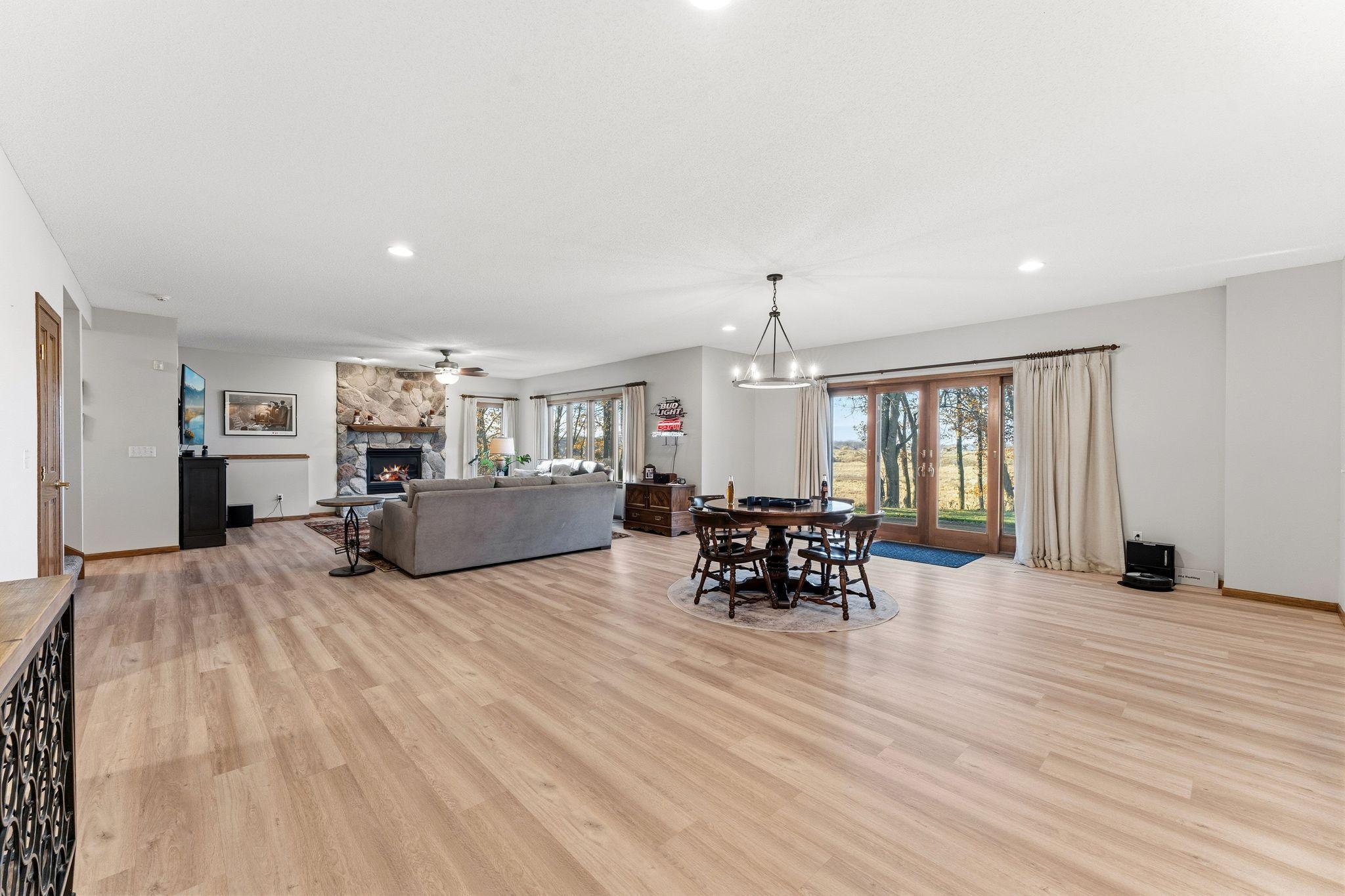 8186 Ideal Court