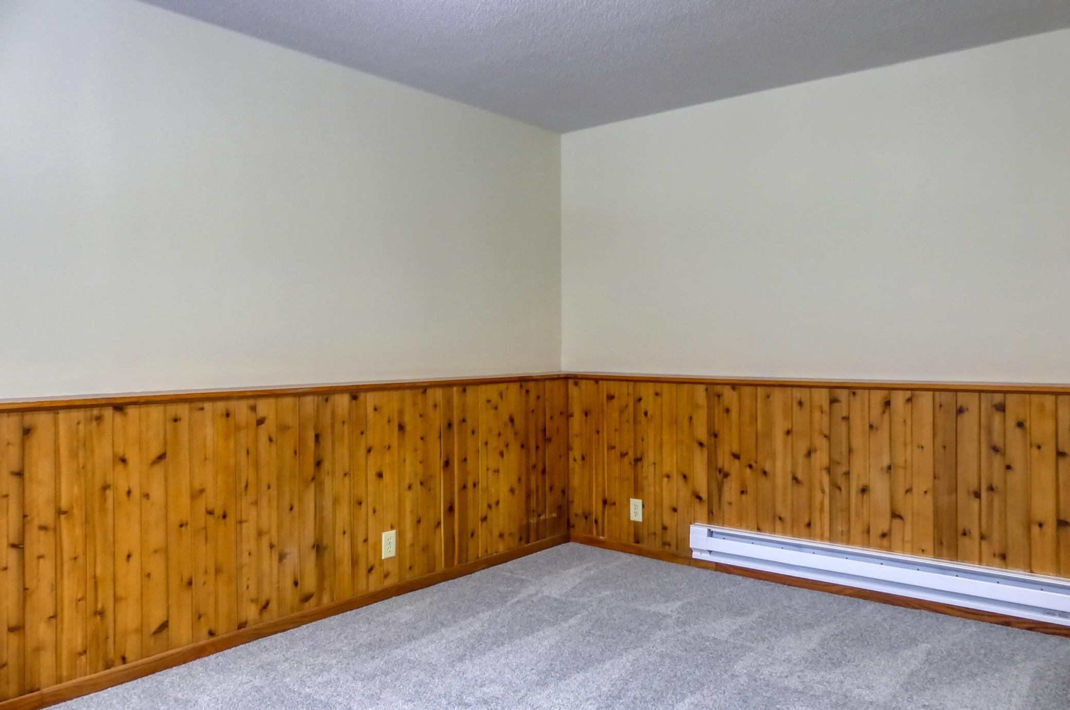 8751 212th Street Court N