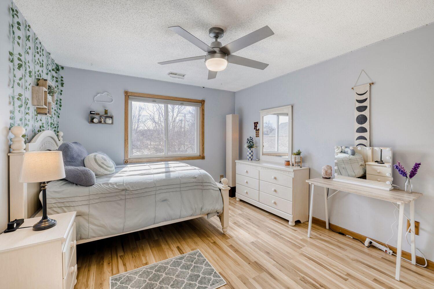 21744 Ideal Avenue N