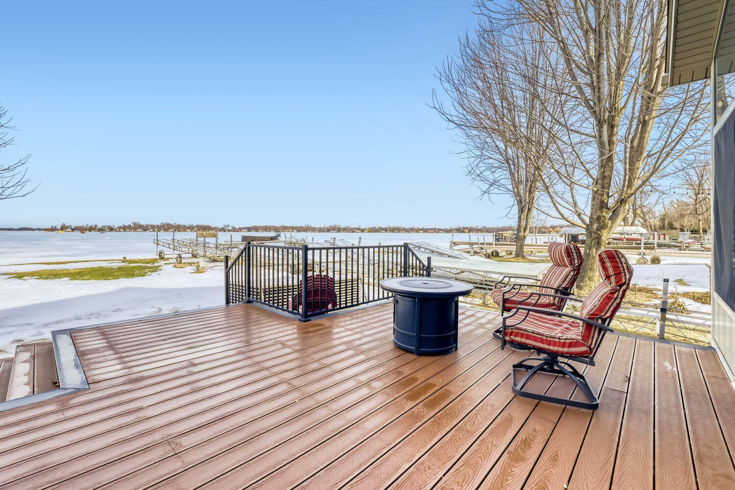 21744 Ideal Avenue N