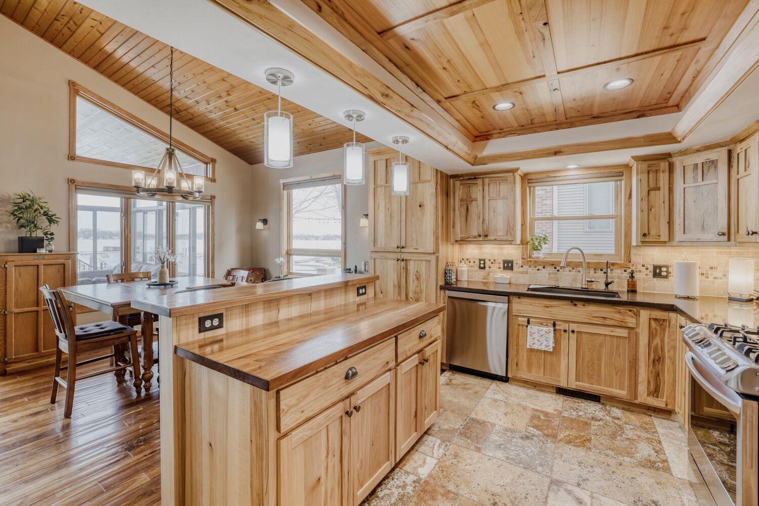 21744 Ideal Avenue N