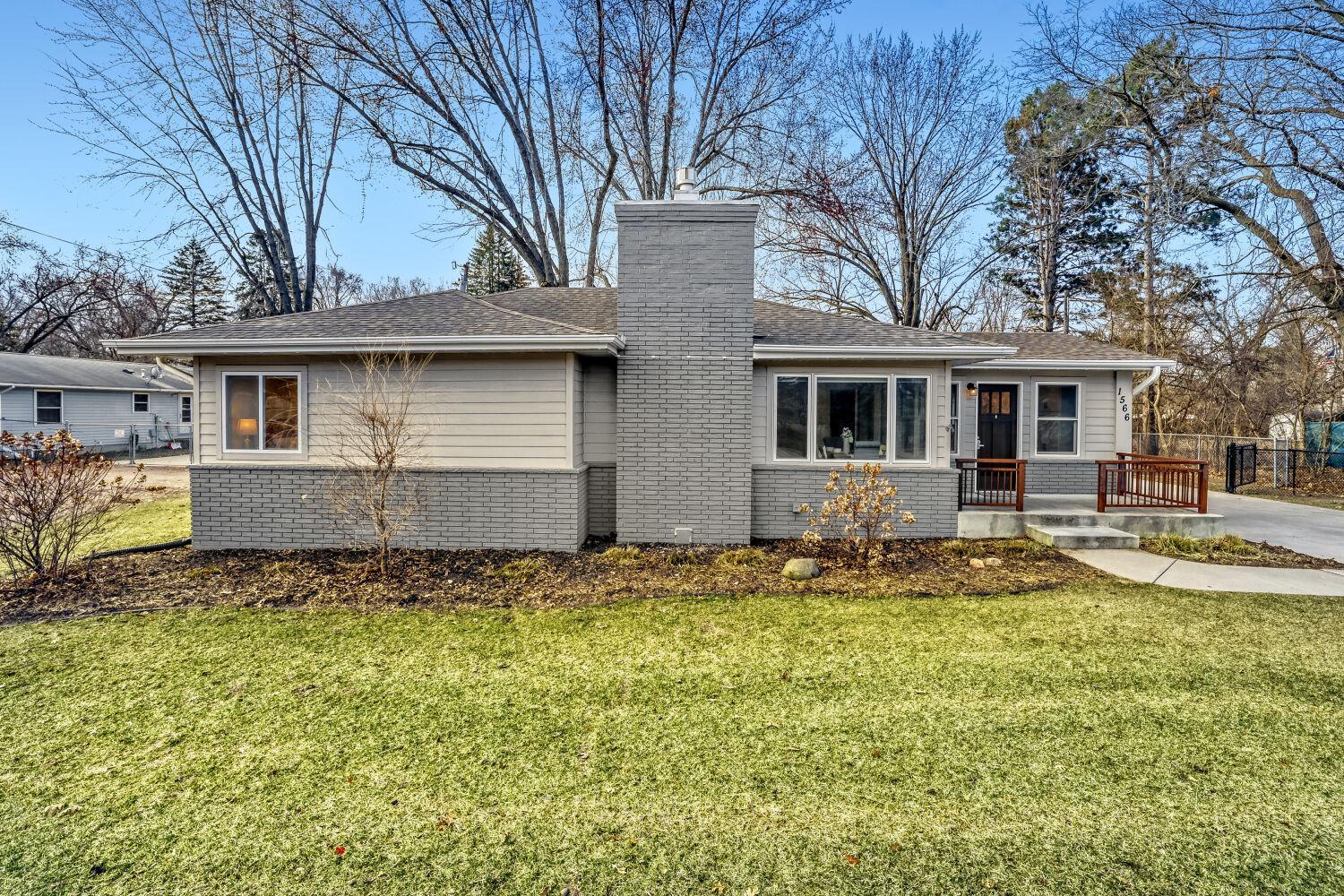 1566 Highway 96 E