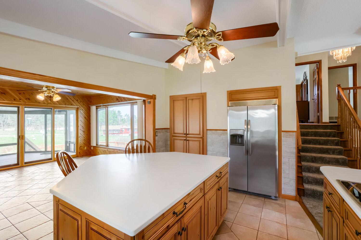 5696 170th Street N