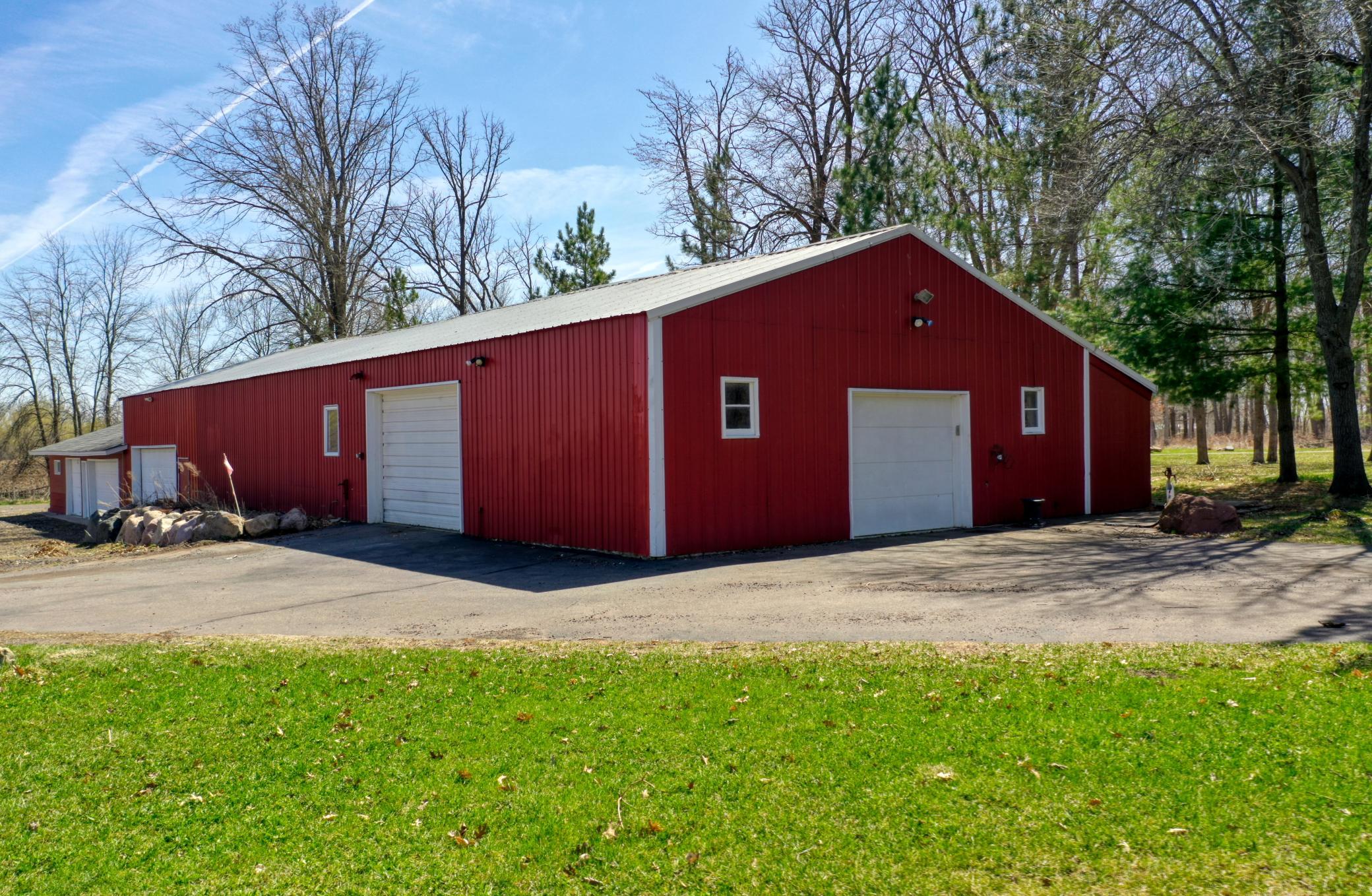 5696 170th Street N