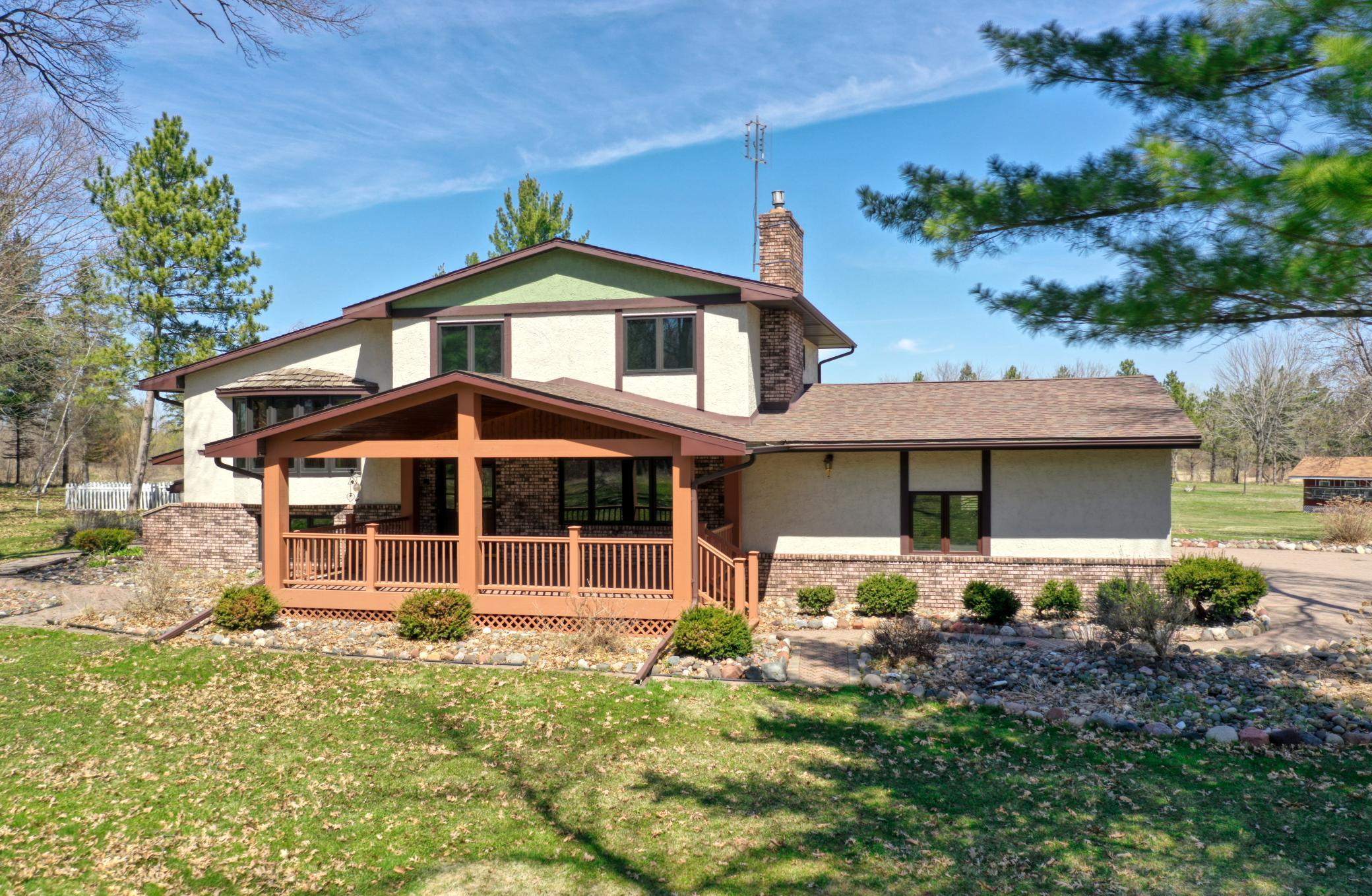 5696 170th Street N