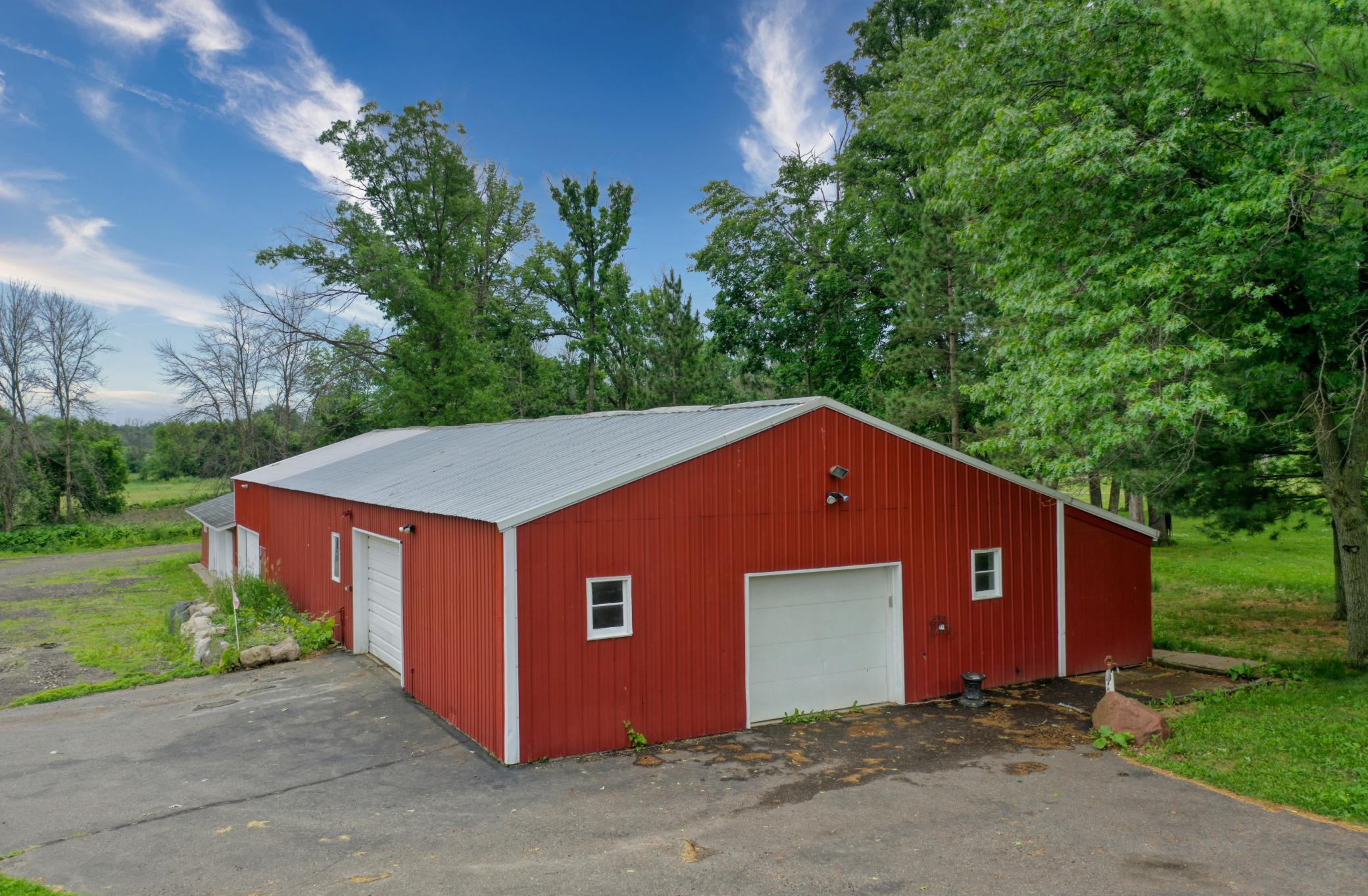 5696 170th Street N