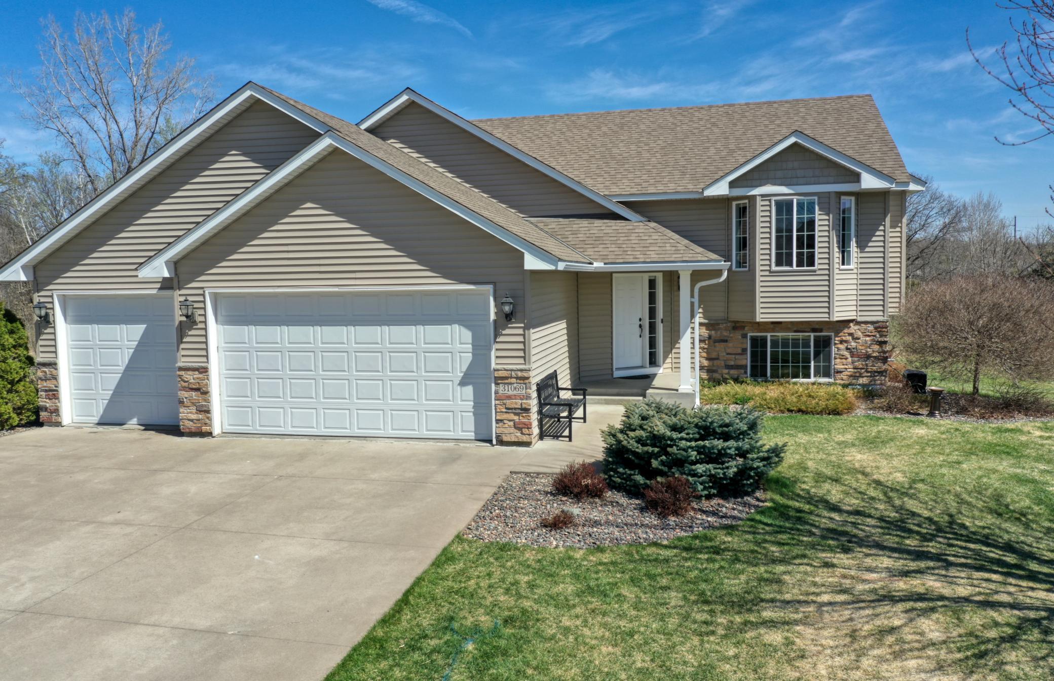 31069 Algonquin Trail