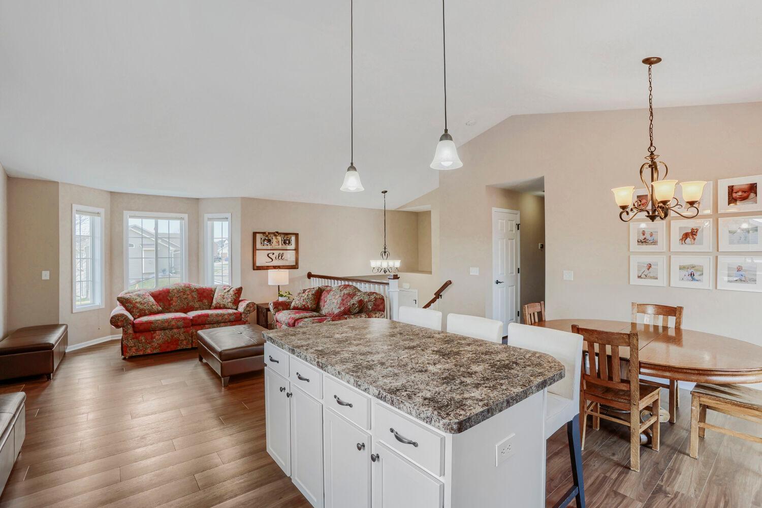 31069 Algonquin Trail