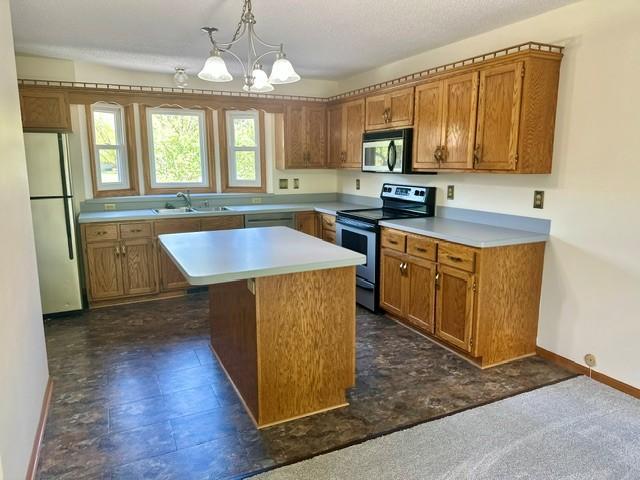 8751 212th Street Court N