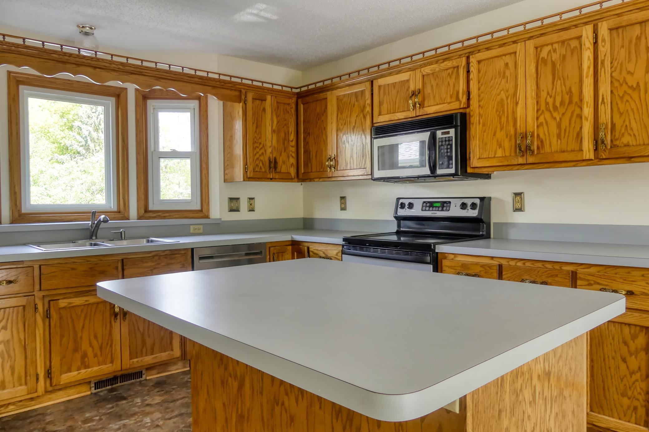 8751 212th Street Court N