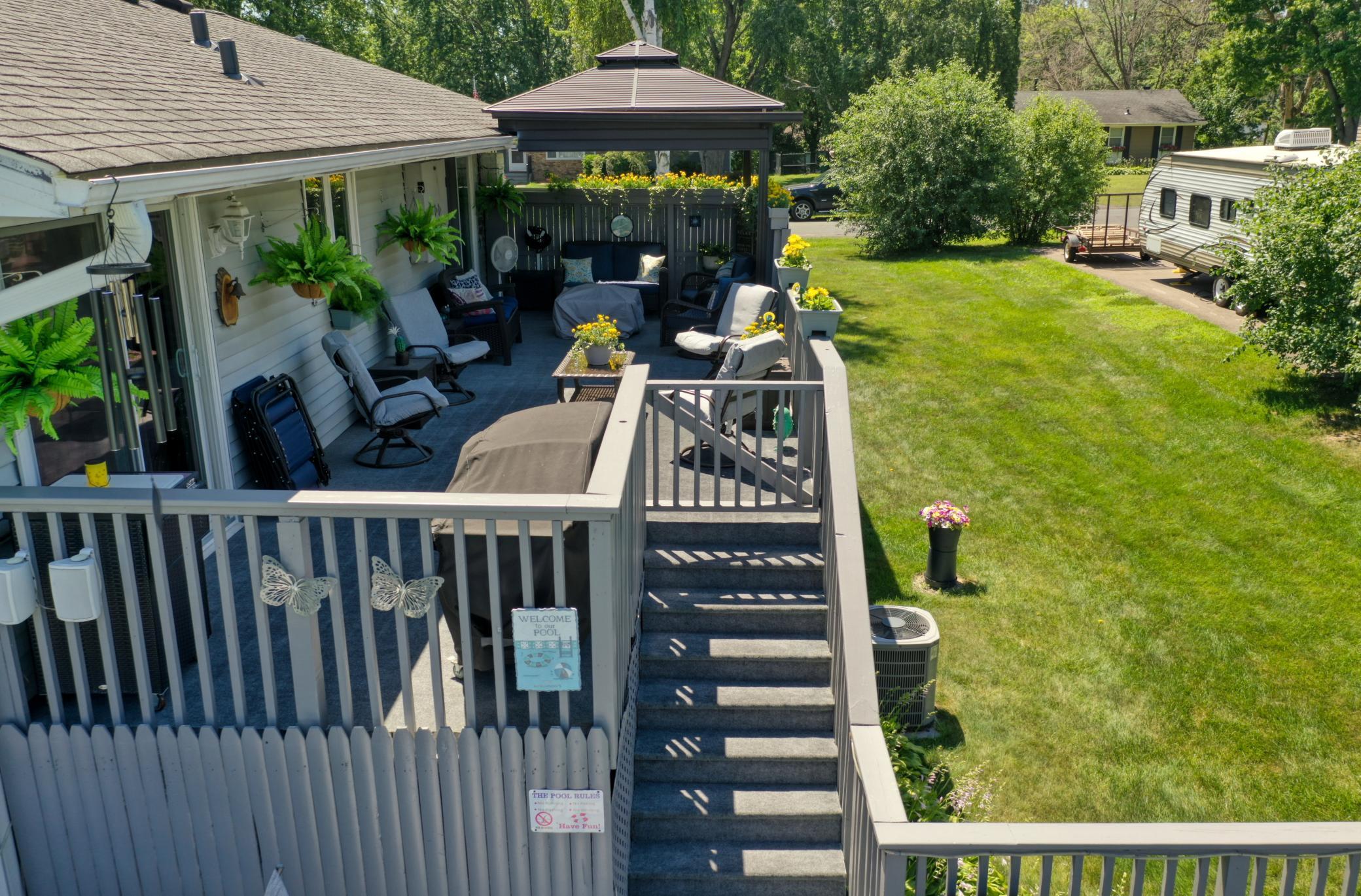 7398 214th Street N