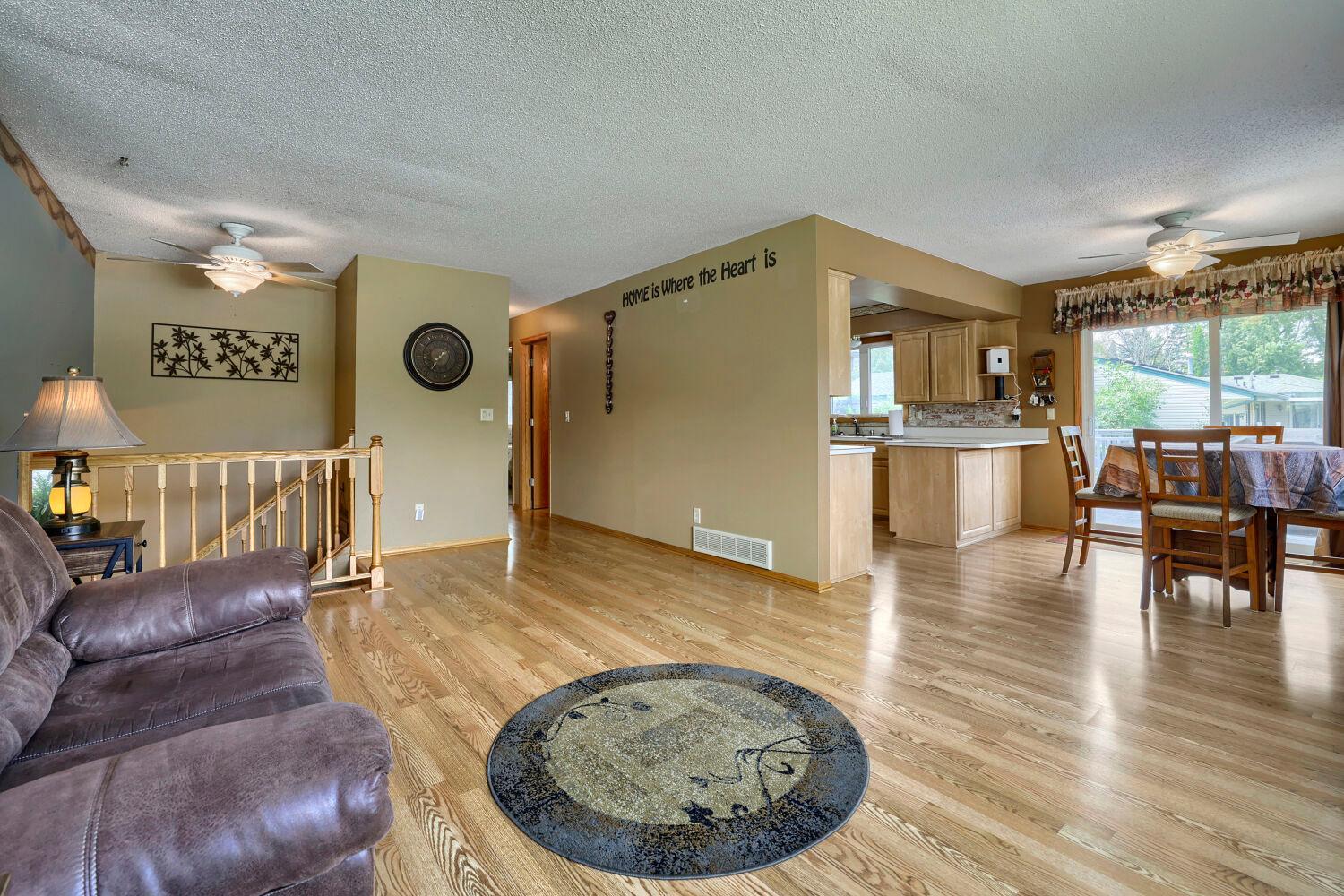 7398 214th Street N
