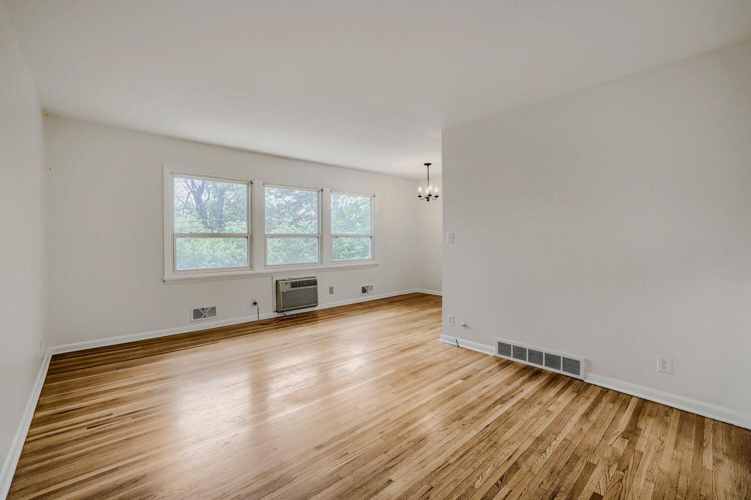 1366 Colonial Drive Unit: 1366