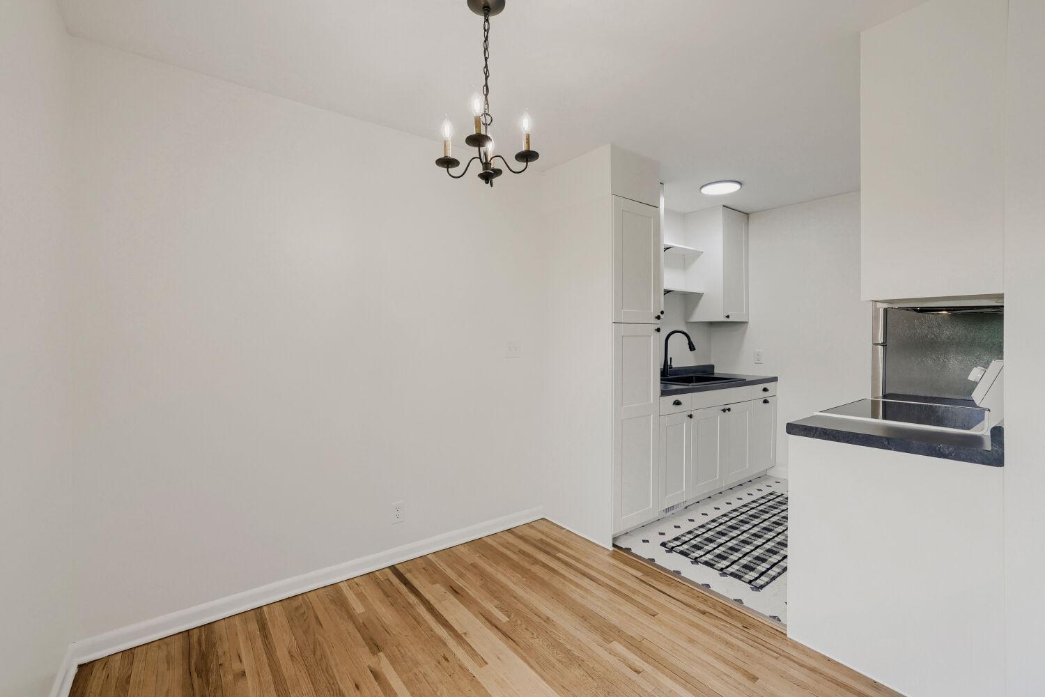 1366 Colonial Drive Unit: 1366