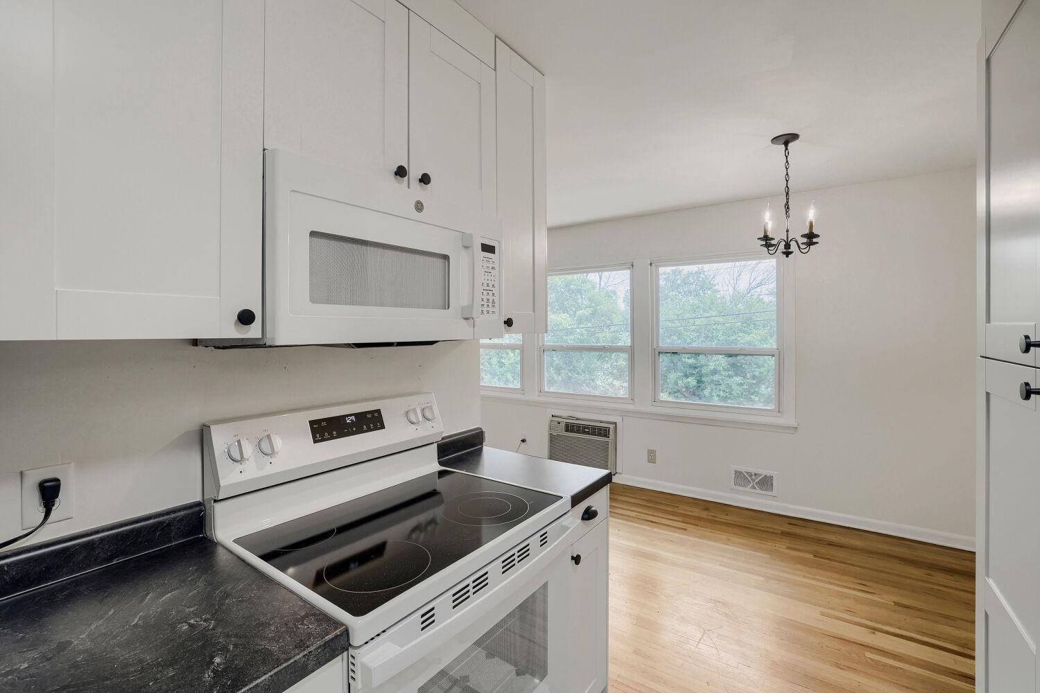1366 Colonial Drive Unit: 1366