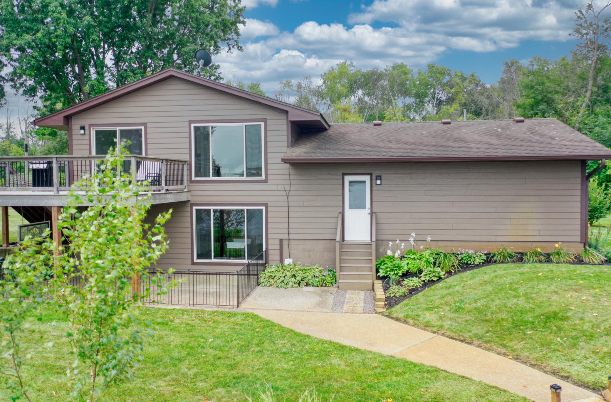 25253 W Comfort Drive