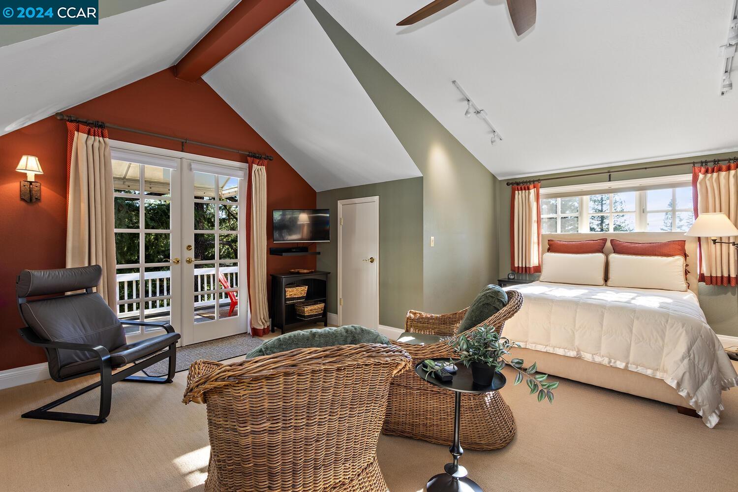 391 Bryan Dr