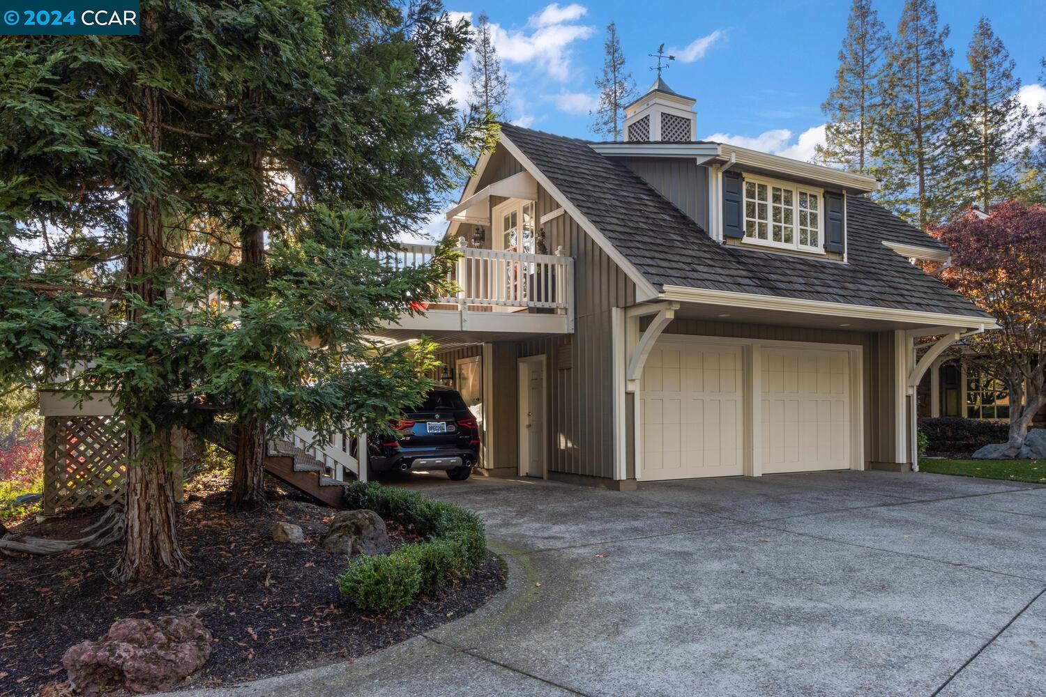 391 Bryan Dr