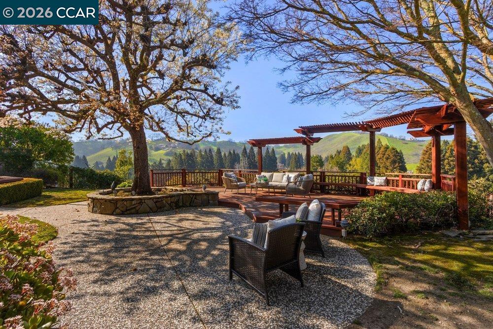 182 Golden Ridge Road