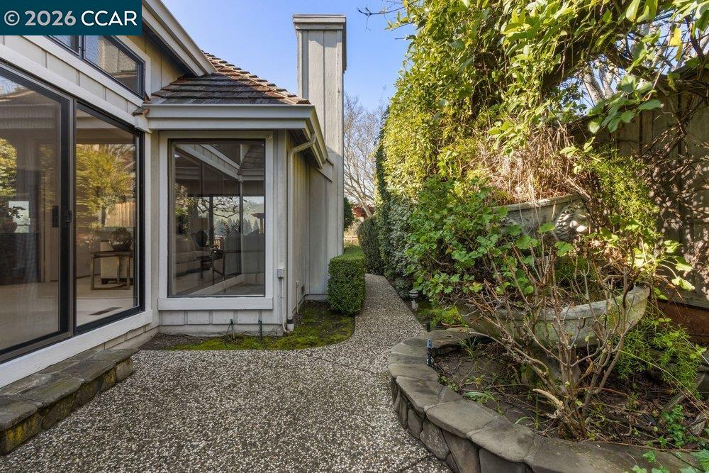 182 Golden Ridge Road