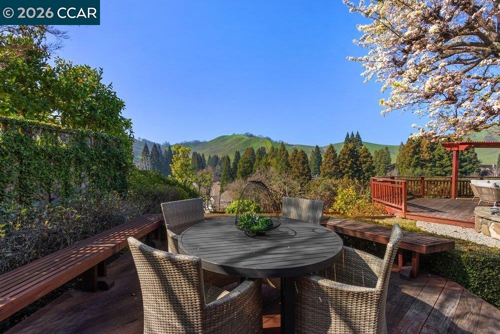 182 Golden Ridge Road